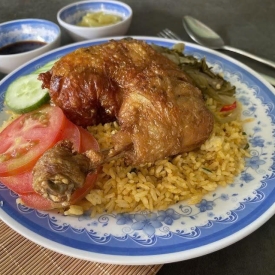 com-ga-xoi-mo-goc-tu